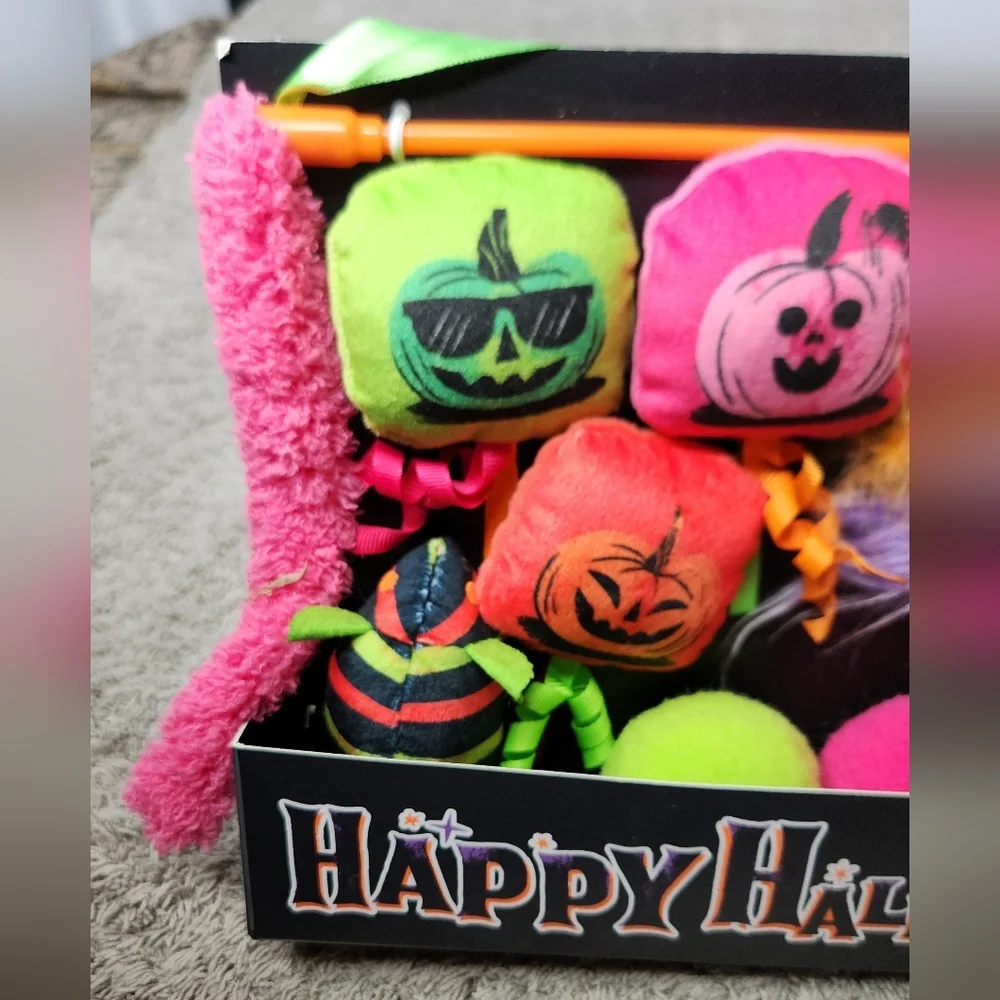 Cat Toys Halloween Cauldron Bundle Toy Set - 10pc - Hyde and EEK! Boutique